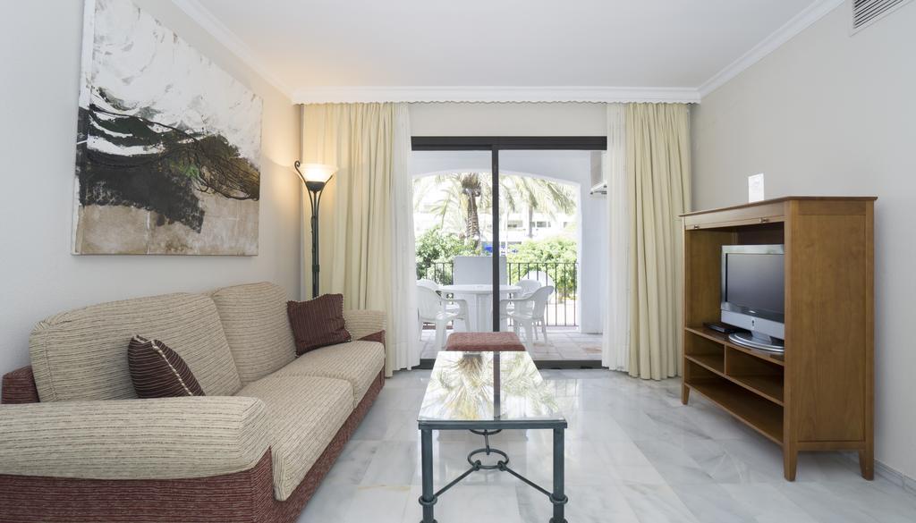 Appartement Club Jardines Del Puerto à Marbellac Extérieur photo