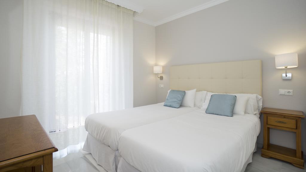 Appartement Club Jardines Del Puerto à Marbellac Extérieur photo