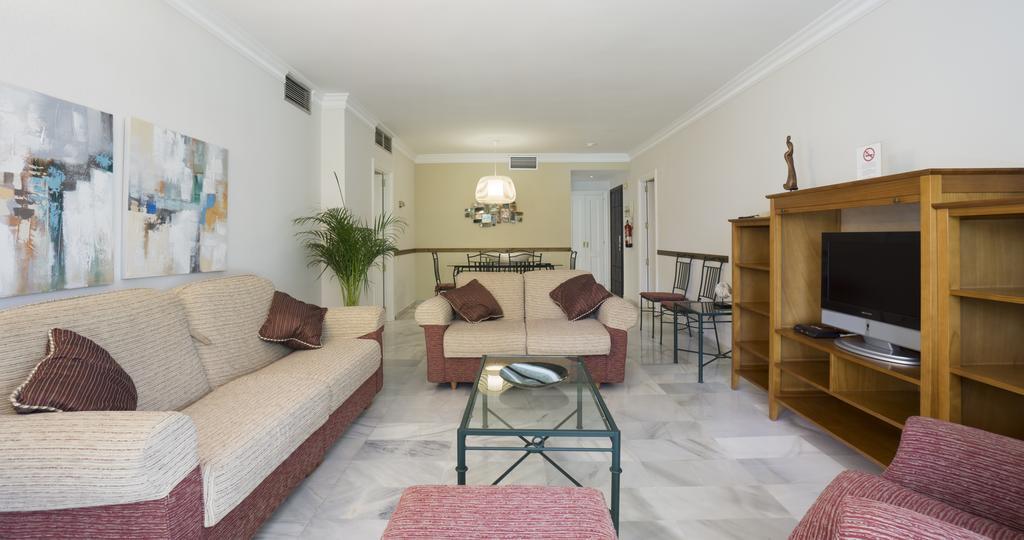 Appartement Club Jardines Del Puerto à Marbellac Extérieur photo