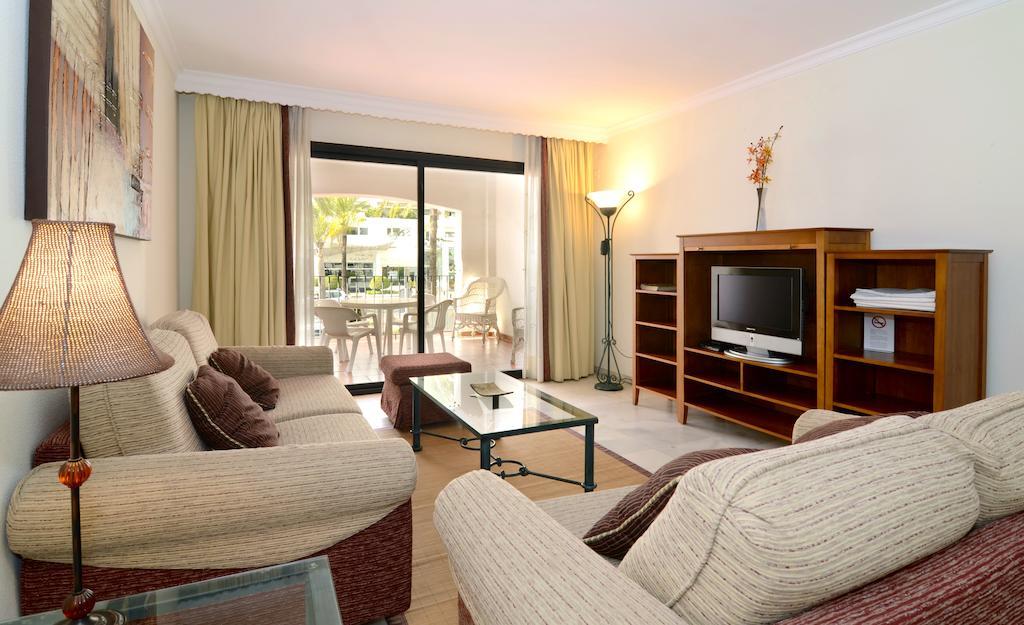 Appartement Club Jardines Del Puerto à Marbellac Extérieur photo